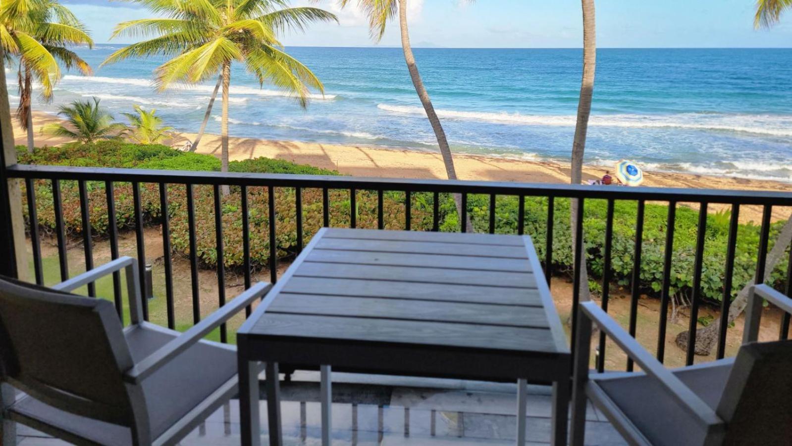 Bv103 - Amazing Oceanfront Condo Steps From Beach Humacao Eksteriør bilde
