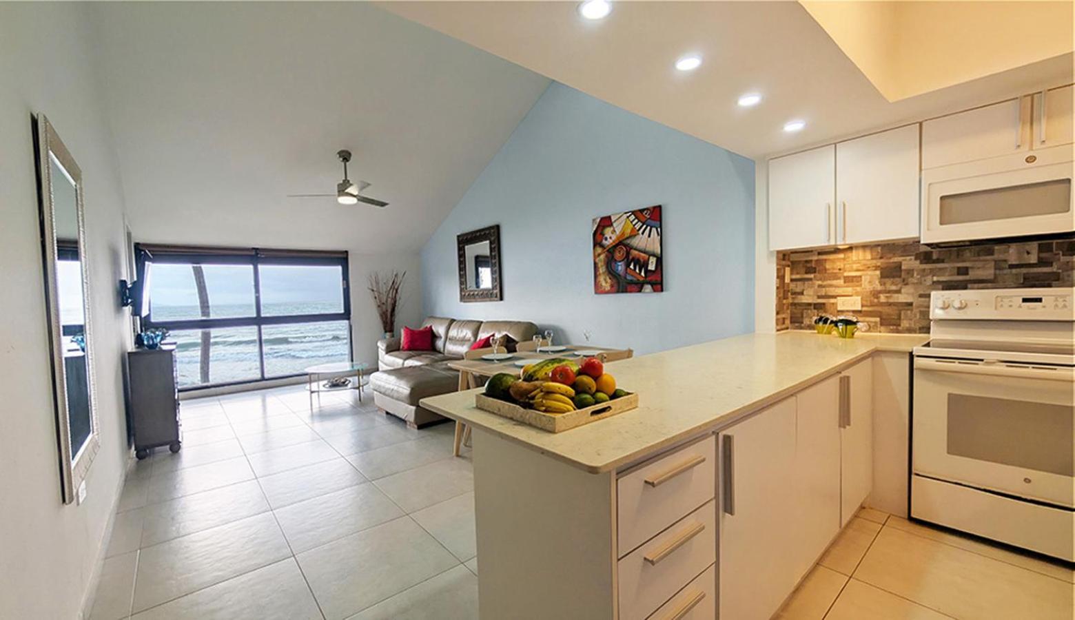 Bv103 - Amazing Oceanfront Condo Steps From Beach Humacao Eksteriør bilde
